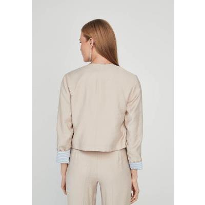 chaqueta mujer botones beige