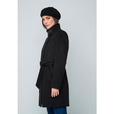 abrigo corto negro con cinturon dandara