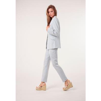 traje rayas mujer dandara