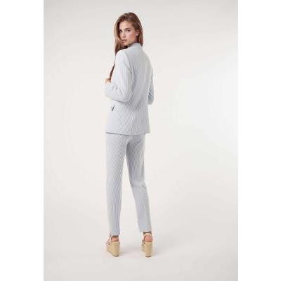 traje rayas mujer dandara