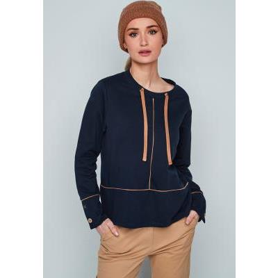 sudadera detalle contrastes