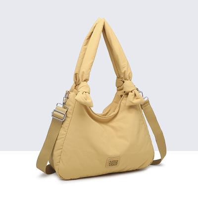 bolso mostaza mujer