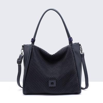 bolso shopper trenzado