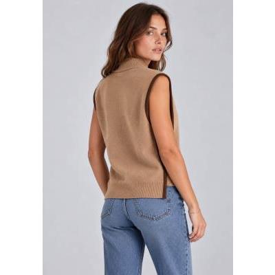 poncho-punto-camel-dandara