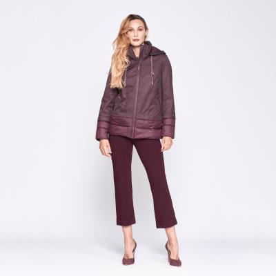 deportiva-corta-mujer-berenjena-granate-milu
